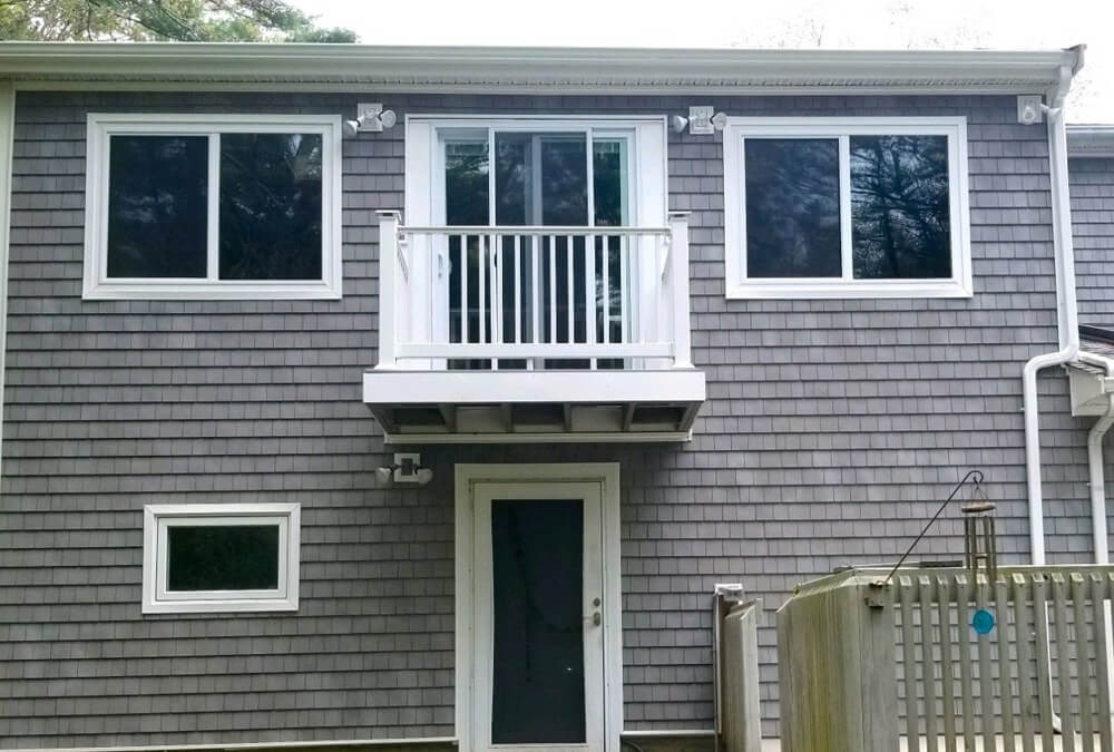 window installation completed by window replacement contractors in fiskeville ri
